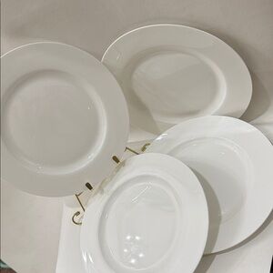 Madison Neuve Porcelain Fine Bone China 4 Classic White 10 1/2 In Dinner Plates